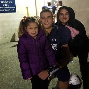 Meet your Posher, Kelly